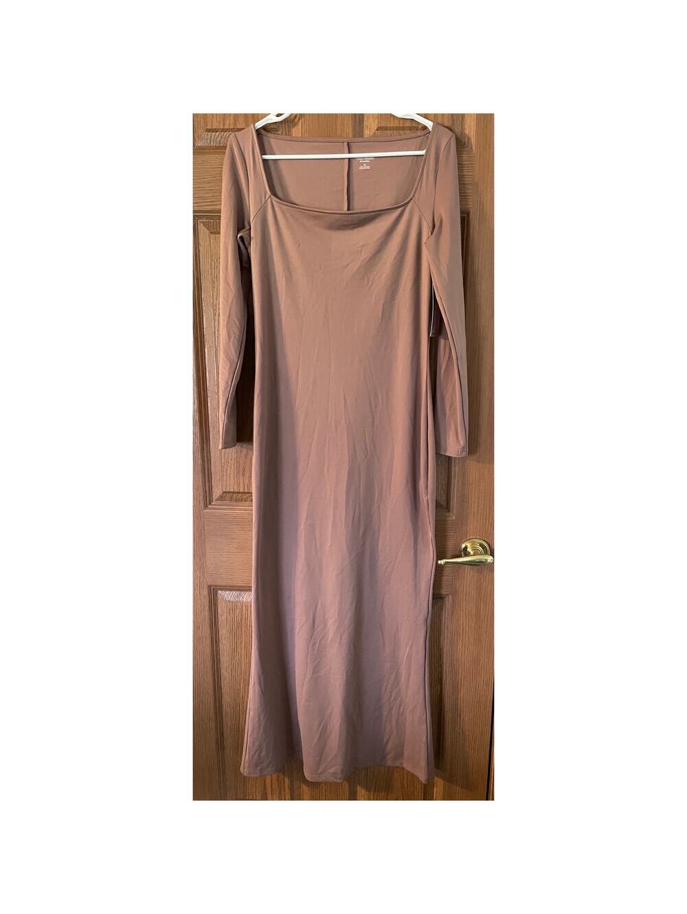 Wild Fable Butterbliss Taupe Brown Soft Bodycon Long Sleeve Maxi Size Medium